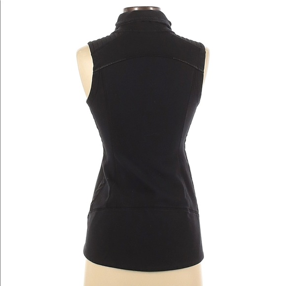 Athleta Black Fitted Vest Full Zip (S) - Picture 2 of 16
